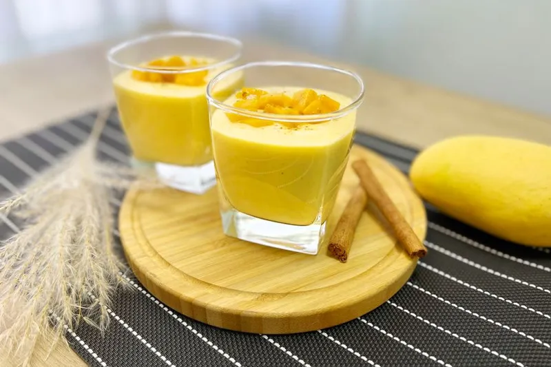 Kesar Mango Lassi Recipe - Saffron Mango Lassi Recipe — photo 2