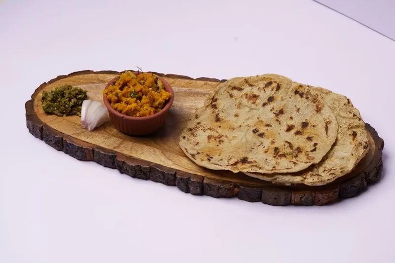 Makki and Methi Roti Recipe