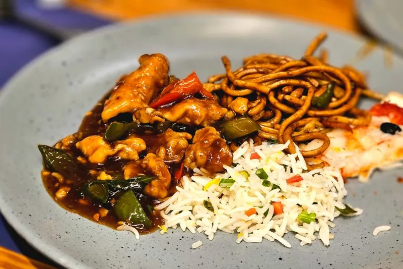 Singapore Style Chicken Layered Fried Rice Recipe — photo 2