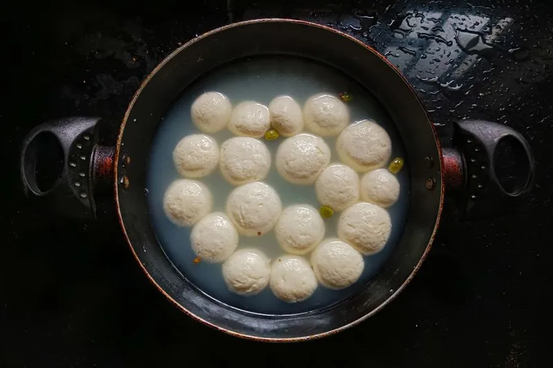Chirer Dudh Puli Recipe - Bengali Style Baten Rice Dumpling Milk — photo 2