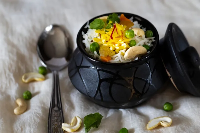 White Vegetable Kurma Recipe With Coconut & Cashew — photo 2