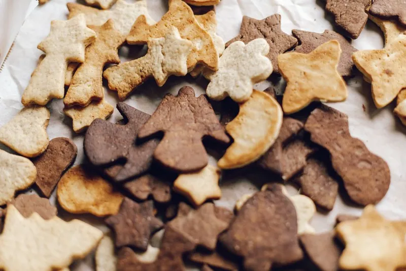 Moon Biscuits Recipe (Moon Shaped Baked Cookies)
