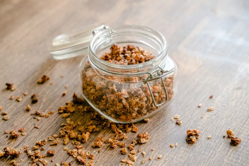 Homemade Granola Mix Recipe with Oats & Wheat Flakes
