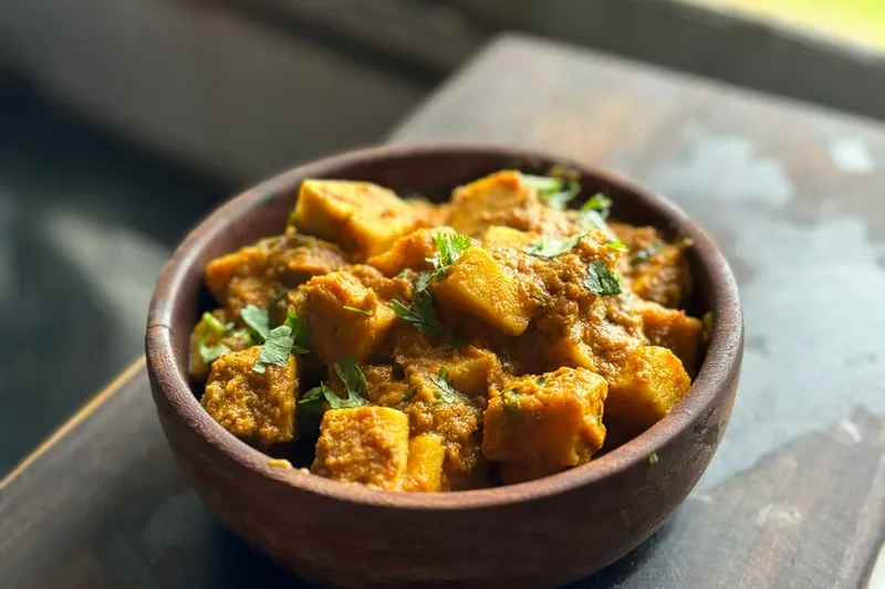Kalyana Veetu Senai Curry Recipe - South Indian Spicy Roasted Yam