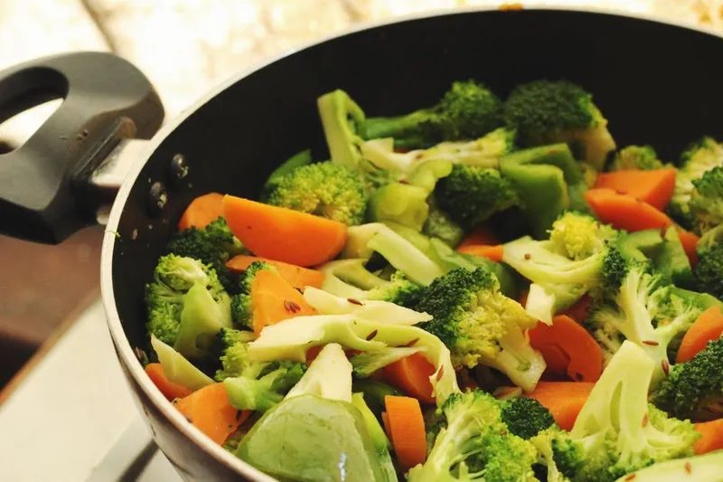 Rajasthani Goonde Vegetable Recipe (Bird Lime Stir Fry)