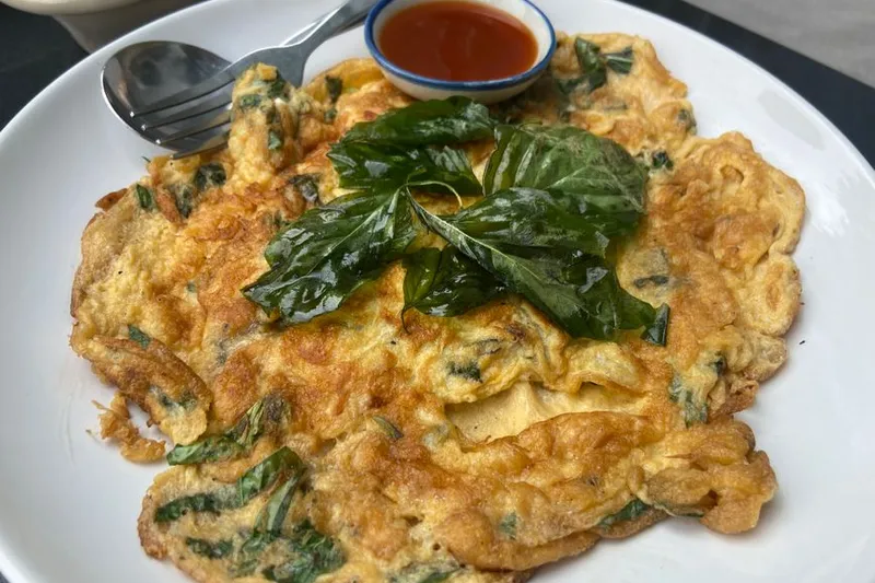 Egg White Spinach Omelette Recipe With Garlic & Oregano