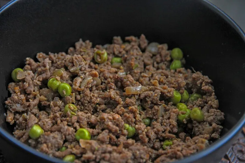Akoori with Green Peas Recipe (Parsi Style Scrambled Eggs with Green Peas)