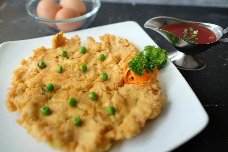 Akoori with Green Peas Recipe (Parsi Style Scrambled Eggs with Green Peas) — photo 2