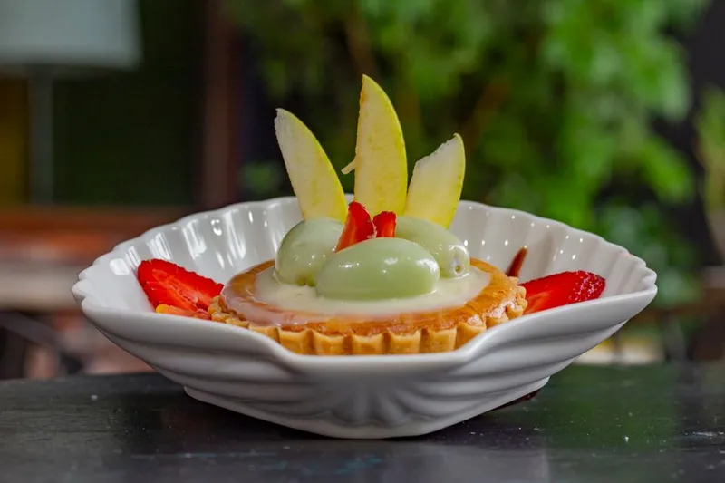 Thandai Srikhand Tart Recipe