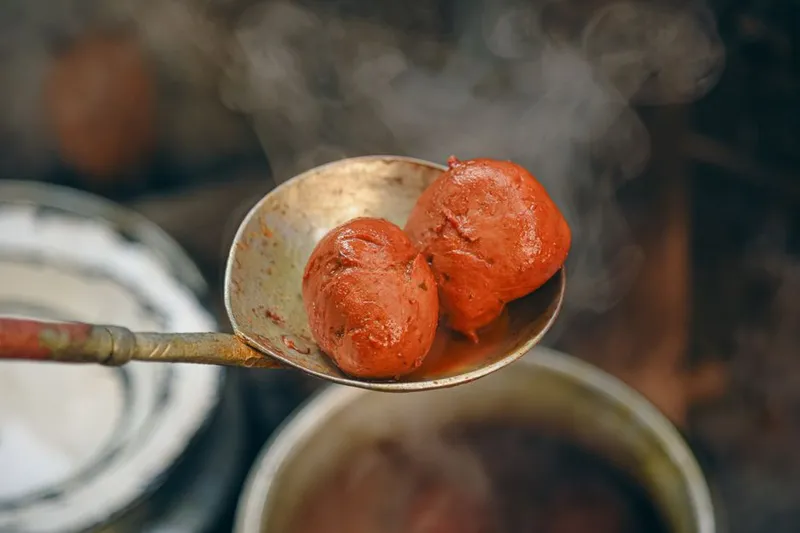 Kashmiri Kokur T Nadir Recipe-Chicken and Lotus Stem Curry