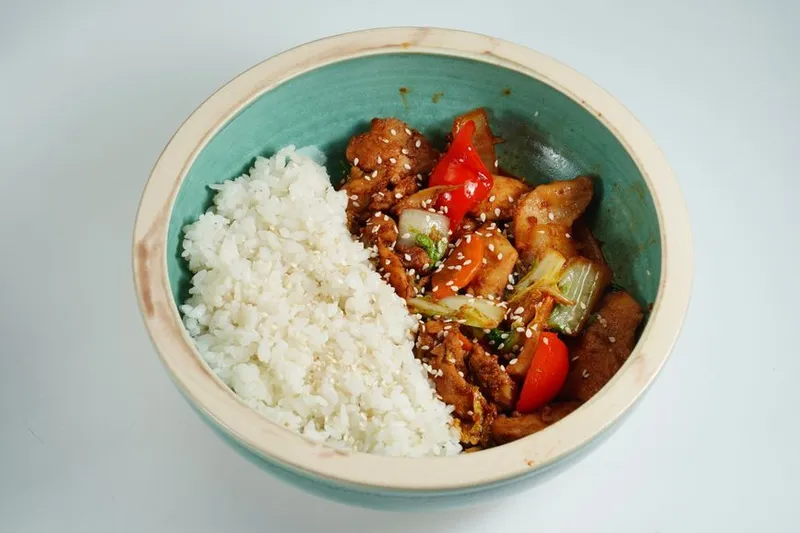 Ginger Sesame Chicken With Bok Choy And Mushrooms Recipe