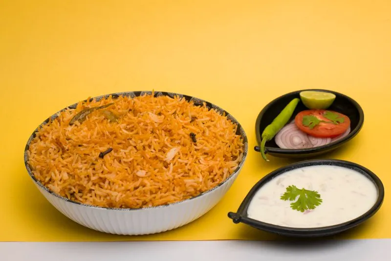 Tomato Kurma Recipe - Thakkali Kurma For Biryani & Parotta — photo 2