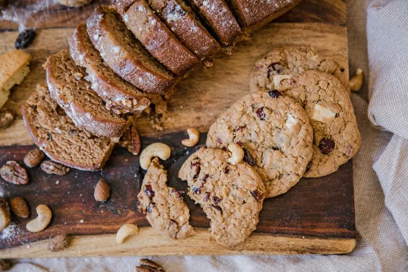 Eggless Oats Cranberry Almond Cookies Recipe — photo 2