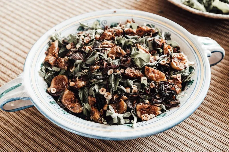 Arugula & Fig Salad Recipe