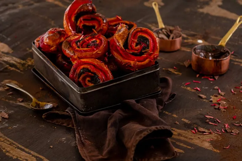 Strawberry & Chocolate Rolls Recipe With Vanilla Glaze