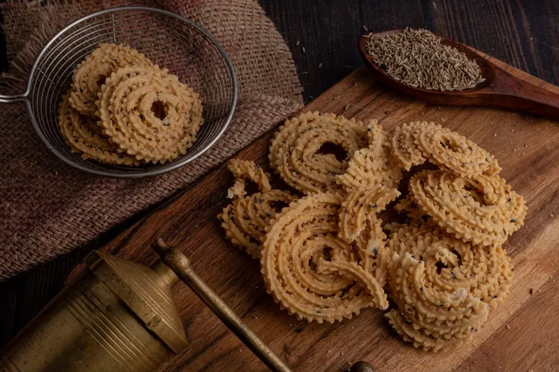 Kambu Murukku (Recipe In Hindi)