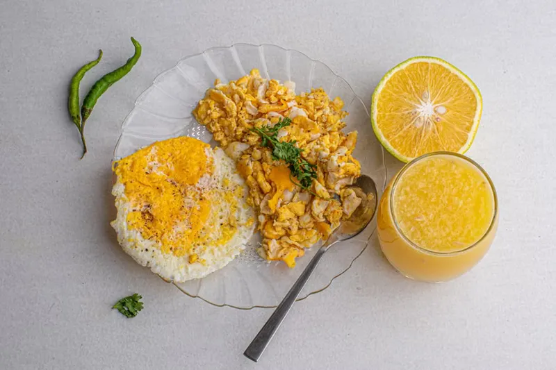 Kashmiri Style Haak T Thool Recipe - Greens Cooked With Eggs