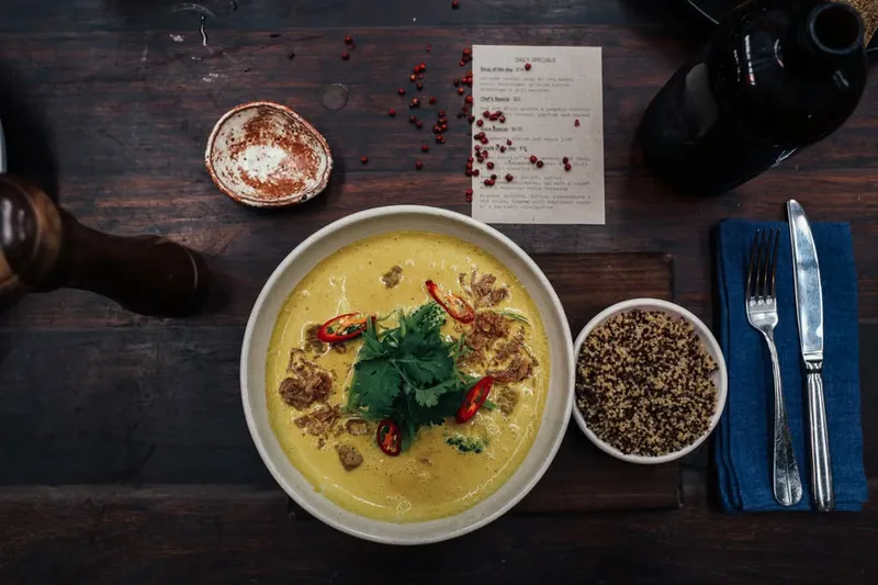 Moroccan Chickpeas Curry with Quinoa and Coriander Curd Recipe — photo 2