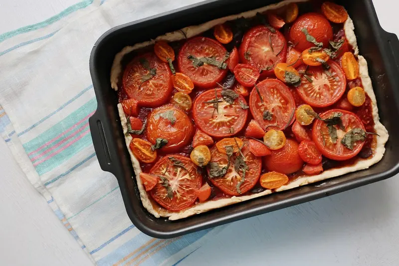Tangy Tomato Pie Tart Recipe — photo 2