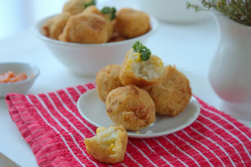 Sweet Potato Balls Recipe Stuffed With Cheesy Garlic Mayo Recipe