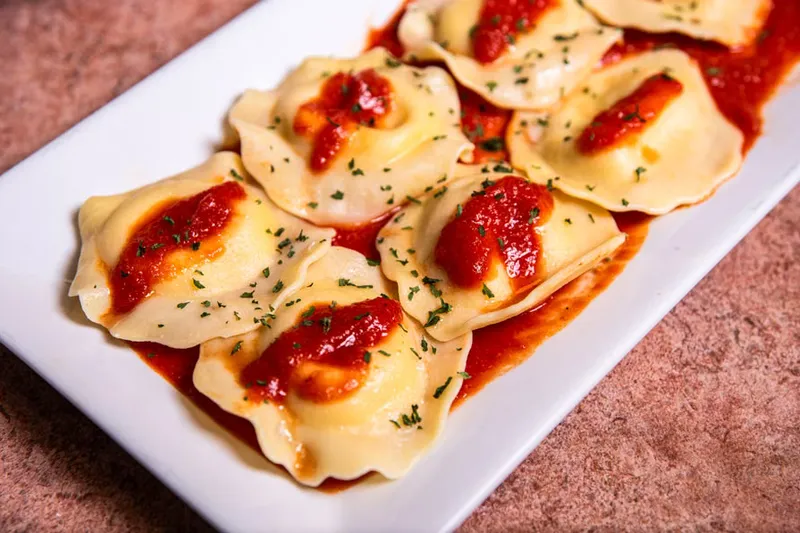 Ravioli Recipe With Broccoli Filling In White And Red Sauce