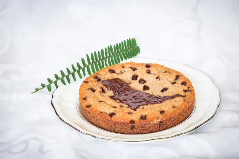 Giant Chocolate Chunk Cookie Recipe with Walnuts — photo 2