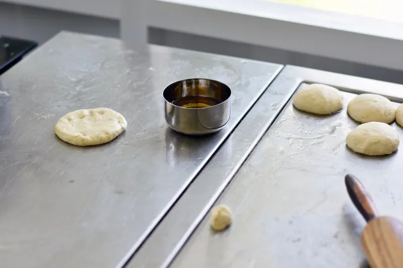 Paneer Kulcha Recipe-Cottage Cheese Stuffed Leavened Flatbread — photo 2