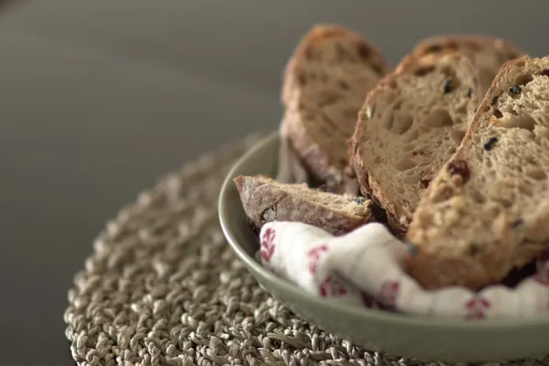 Whole Wheat Stuffed Breadsticks Recipe — photo 2
