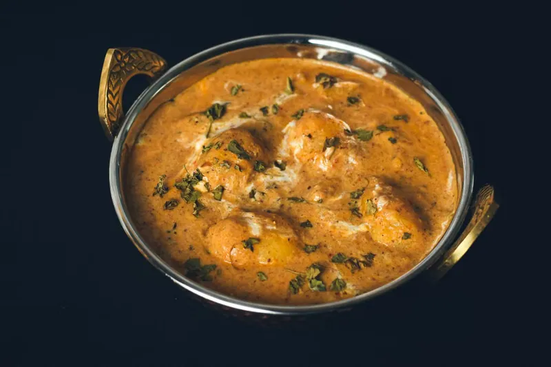 Bengali Aloo Jhinge Posto Curry Recipe (Potato and Ridge Gourd Curry)