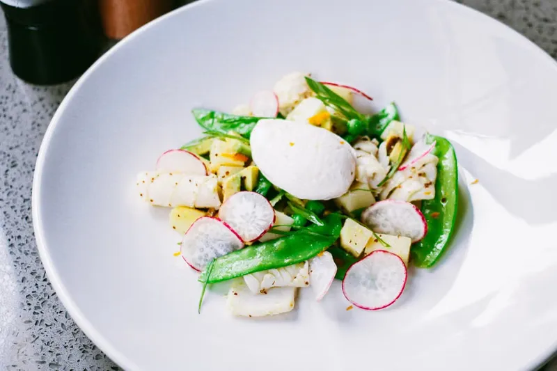 Green Apple, Radish & Pepper Salad Recipe