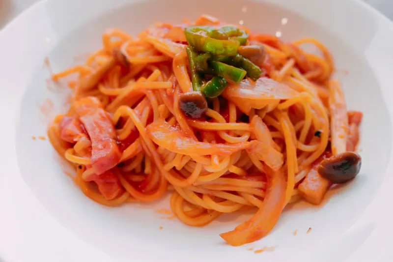 Homemade Roasted Bell Pepper Pasta Sauce Recipe — photo 2