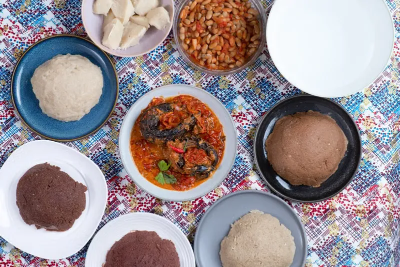 Konkani Style Alasande Randayi Recipe-Black Eyed Beans and Yam Gravy