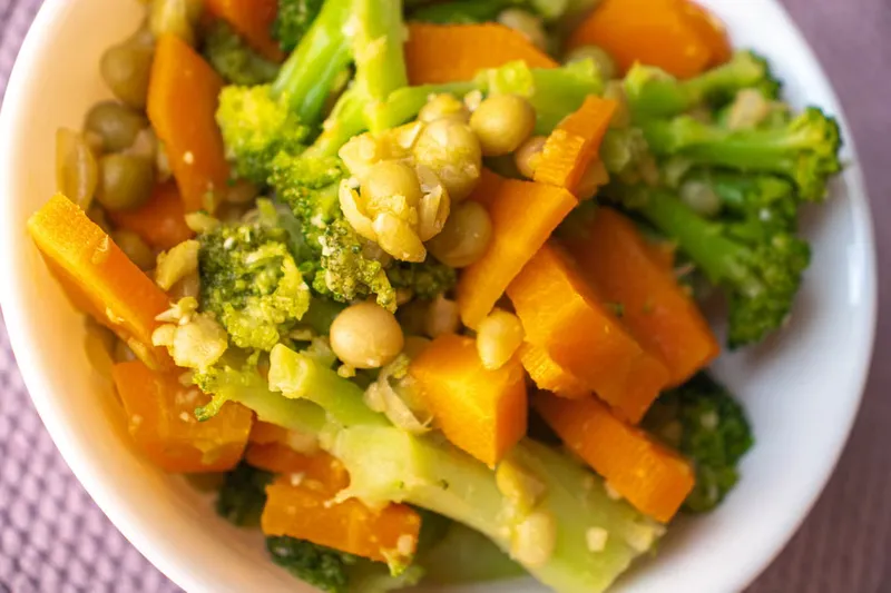 Carrot And Broccoli Poriyal Recipe