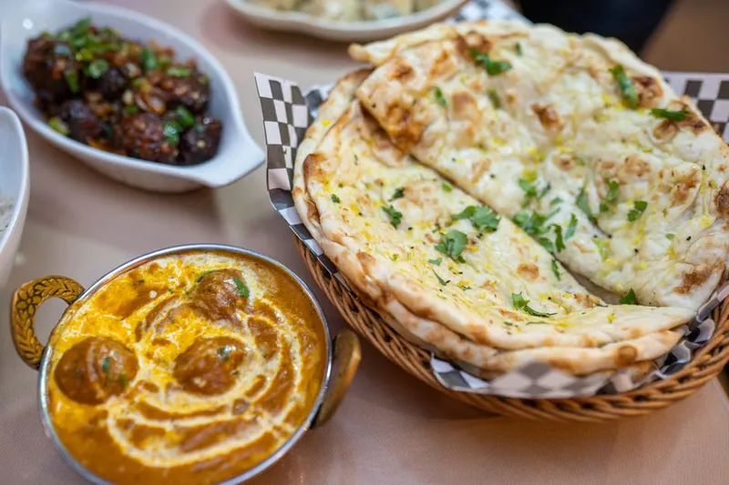 Cheese Garlic Naan Recipe — photo 2