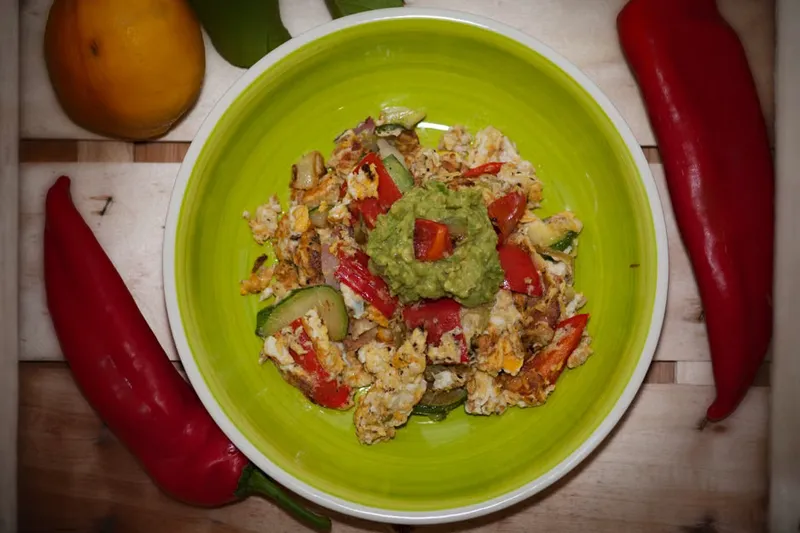 Spicy Jalapeno Scrambled Eggs Recipe — photo 2