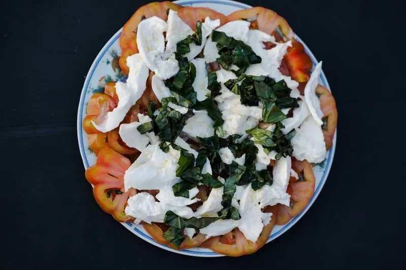 Roasted Tomato And Mozzarella Caprese Salad With Basil Balsamic Vinegar Recipe