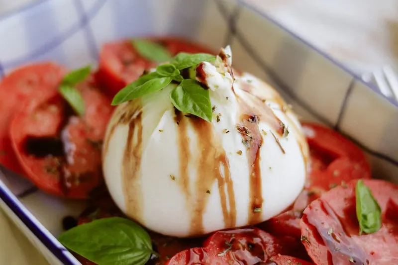 Roasted Tomato And Mozzarella Caprese Salad With Basil Balsamic Vinegar Recipe — photo 2