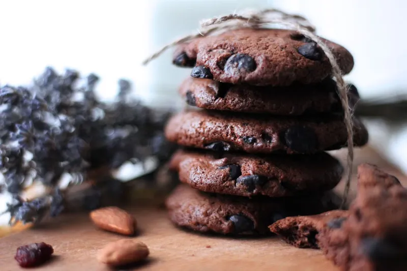 Chocolate Almond Raisin Cookie Recipe — photo 2