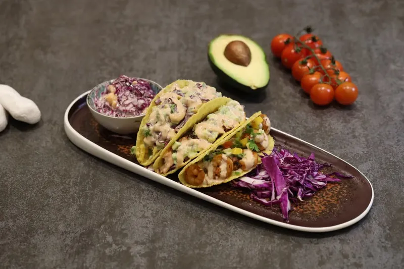 Spinach Soft Shell Taco Stuffed with Cabbage Slaw Salad Recipe