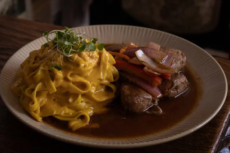 Fettuccine Pasta Recipe With Roasted Red Bell Pepper Sauce