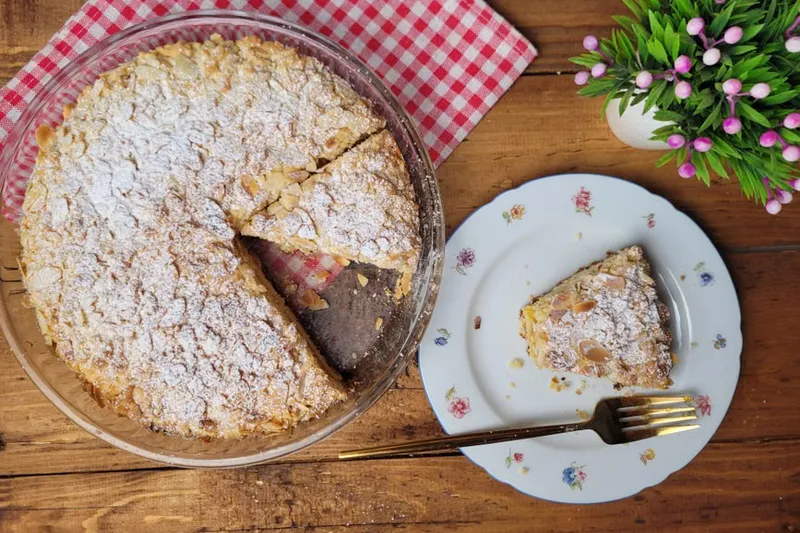 Apple Almond Cake Recipe | With Eggless Version