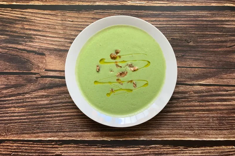 Fennel Turmeric Walnut Soup With Apple And Raw Mango Recipe