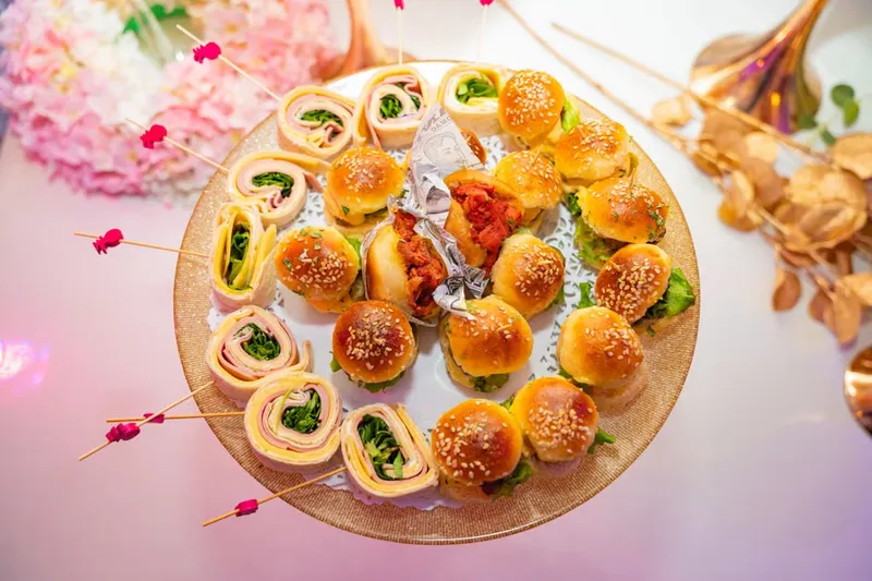 Indian Chicken Keema Sliders Recipe