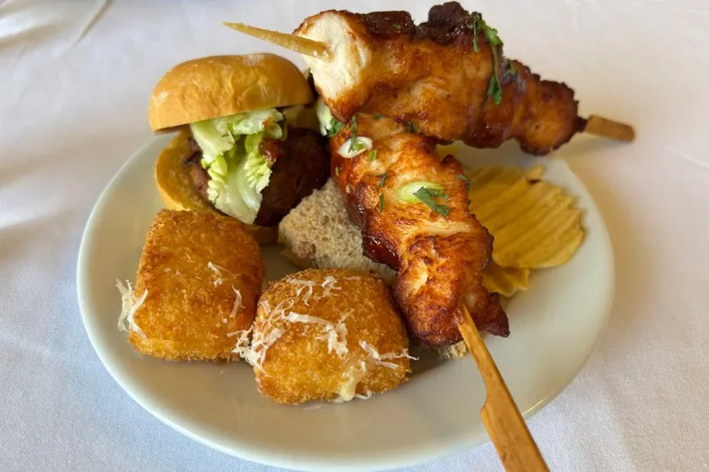 Indian Chicken Keema Sliders Recipe — photo 2