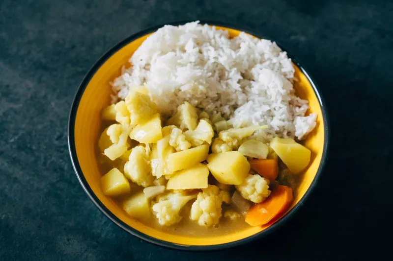 Potato And Cauliflower In Peanut Curry Recipe