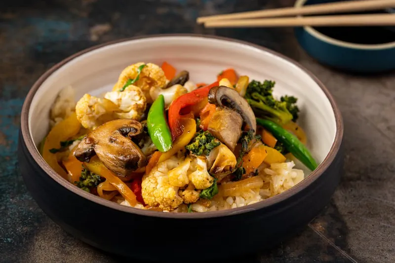 Steamed Cauliflower Curry Recipe (Healthy Stir Fry)