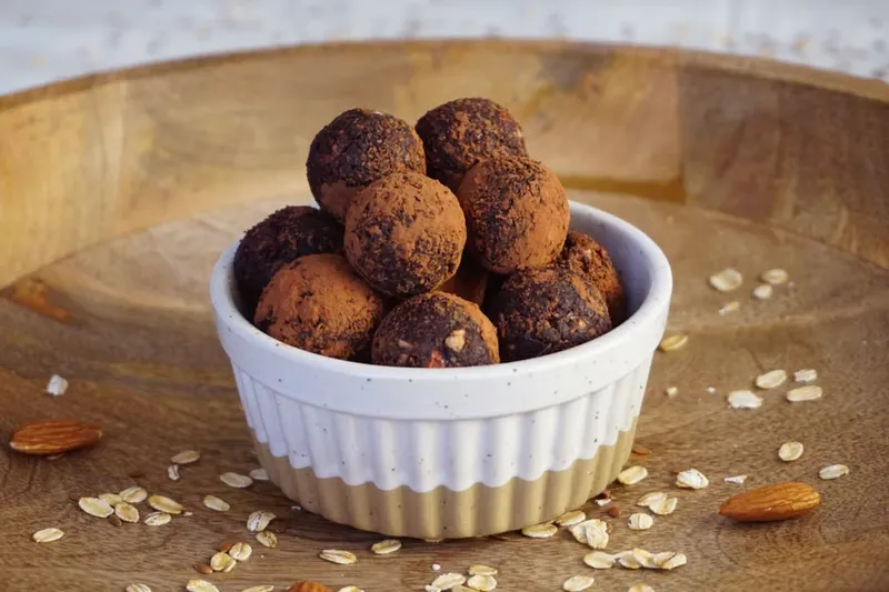 Chocolate Coconut Pistachio Bites Recipe (Paleo & Vegan) — photo 2