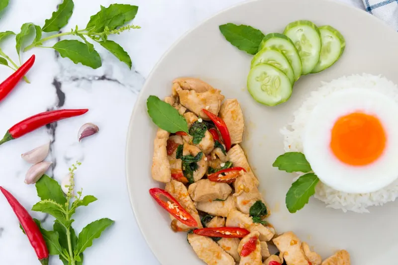 Thai Coconut Garlic Rice Recipe — photo 2