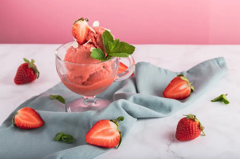 Dairy Free Balsamic Strawberry Ice-cream Recipe