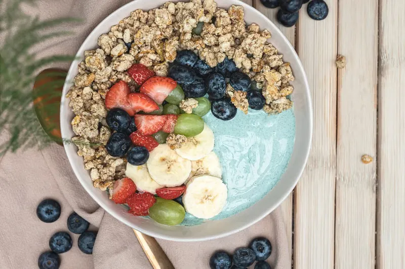 Golden Glow Smoothie Recipe — photo 2